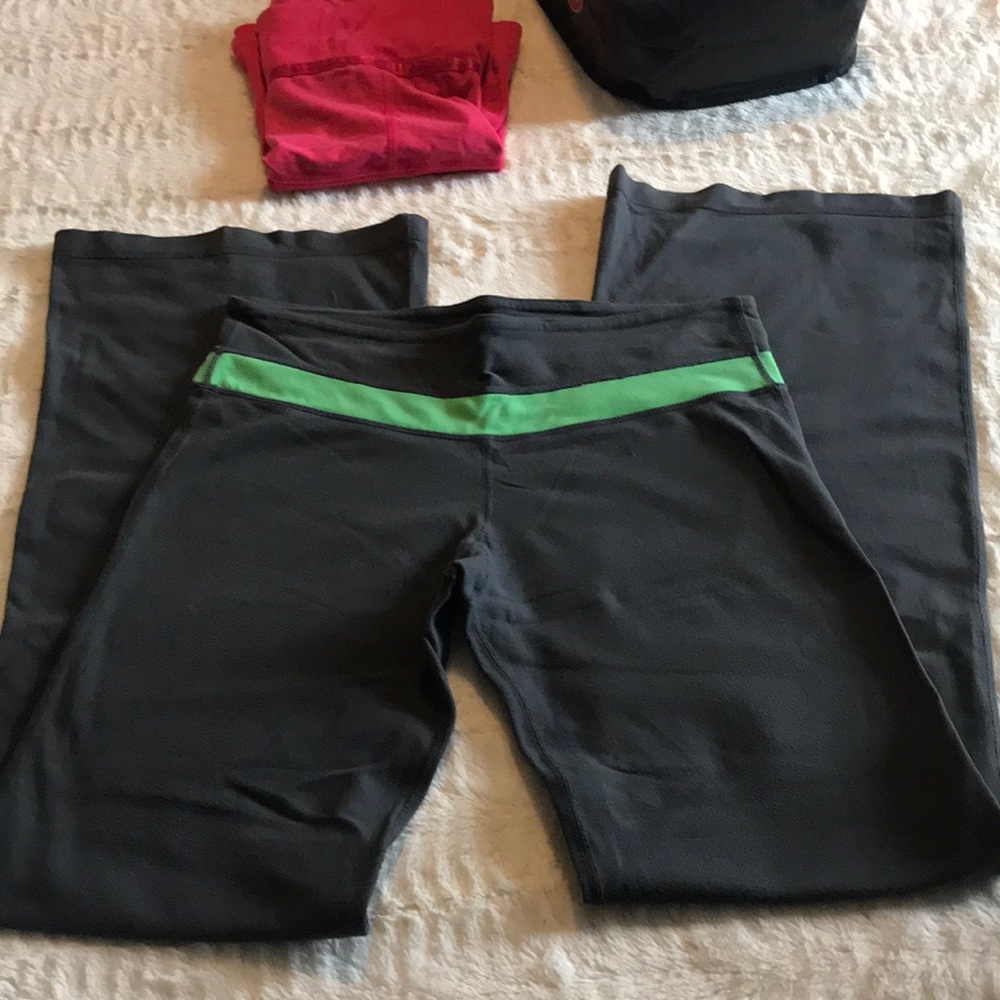 Lululemon yoga pants with lime green waist